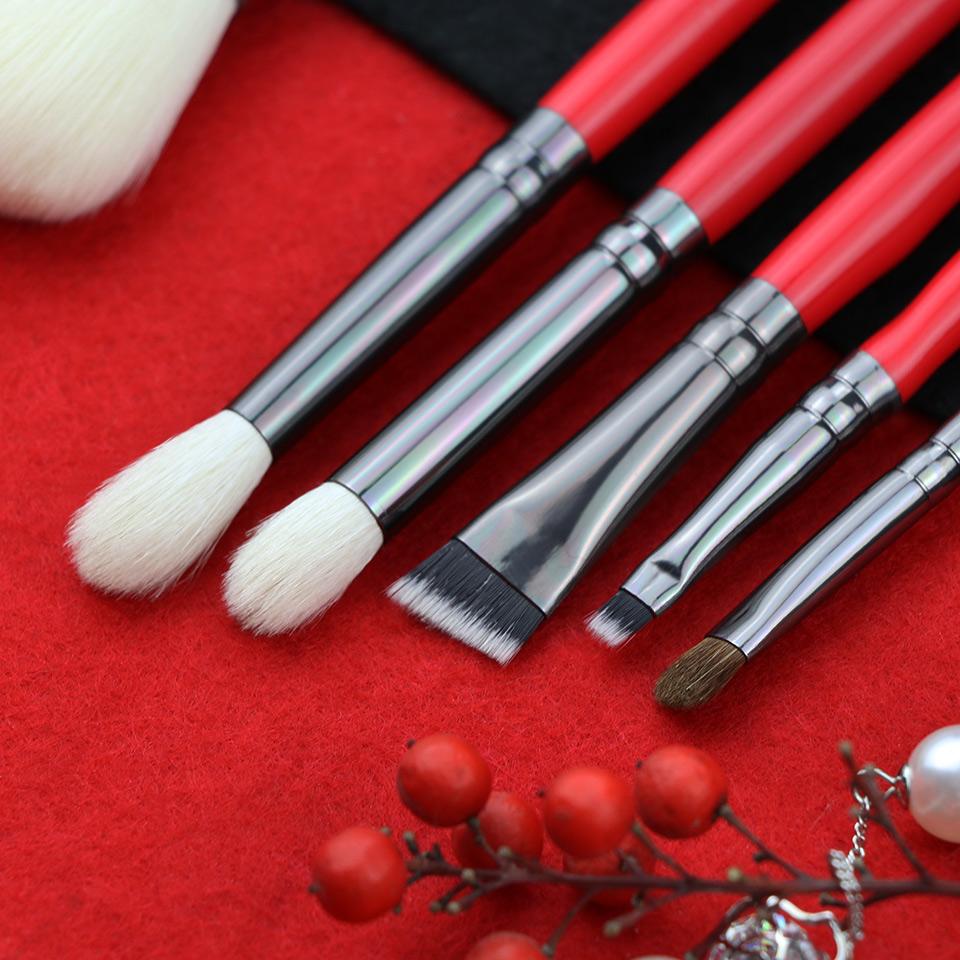 8pcs red makeup brushes